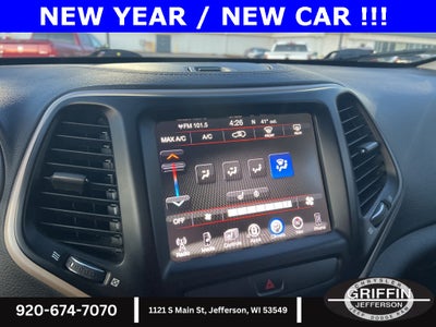 2017 Jeep Cherokee Latitude 3.2L V6 !!!