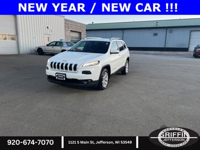 2017 Jeep Cherokee Latitude 3.2L V6 !!!