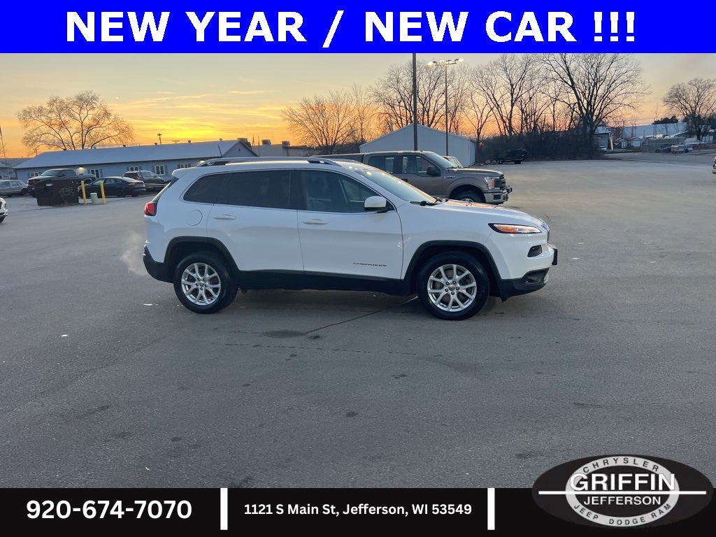 2017 Jeep Cherokee Latitude 3.2L V6 !!!
