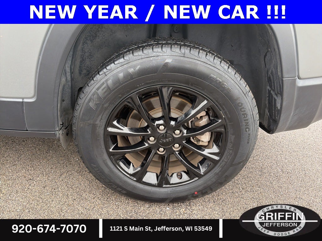 2023 Jeep Cherokee Altitude LUX 4WD