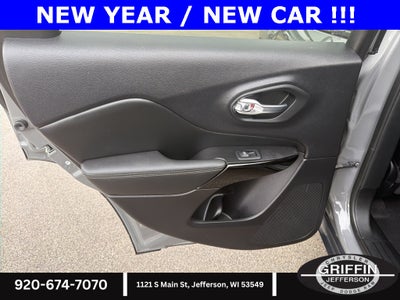 2023 Jeep Cherokee Altitude LUX 4WD