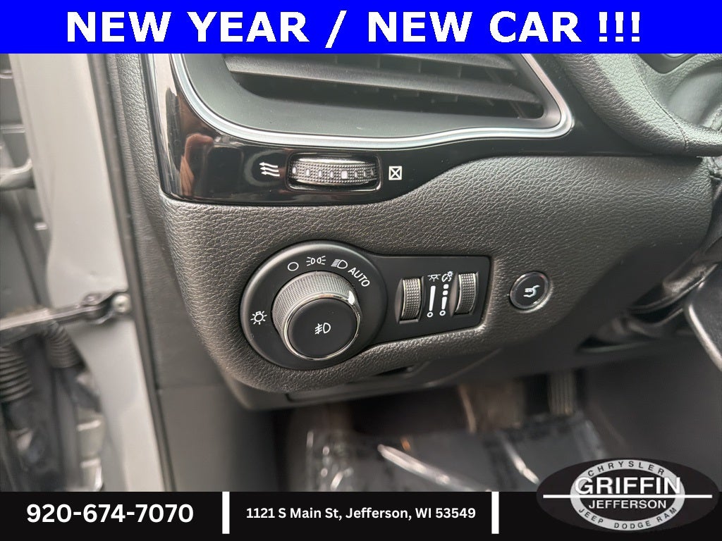 2023 Jeep Cherokee Altitude LUX 4WD