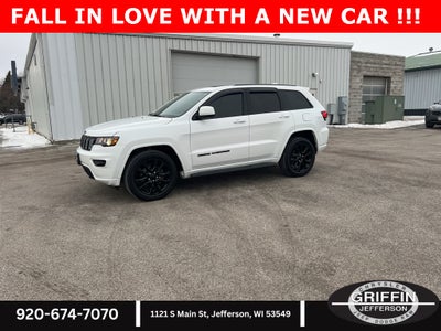 2020 Jeep Grand Cherokee Altitude 4WD !!!