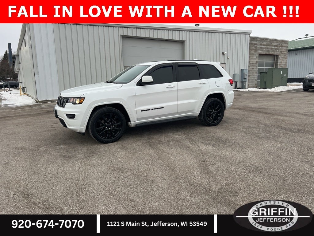 2020 Jeep Grand Cherokee Altitude 4WD !!!