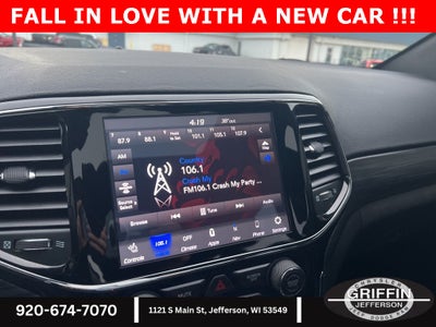 2020 Jeep Grand Cherokee Altitude 4WD !!!