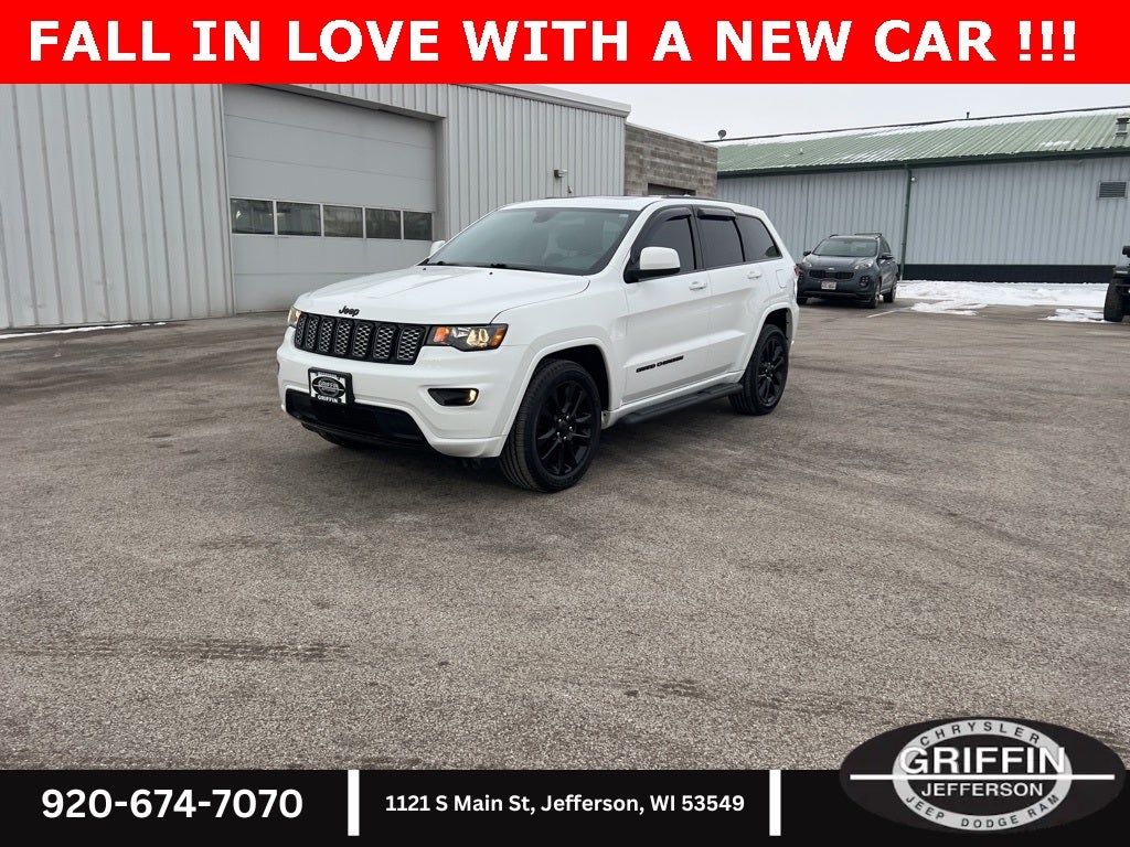 2020 Jeep Grand Cherokee Altitude 4WD !!!