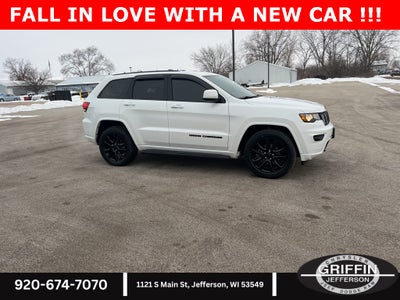 2020 Jeep Grand Cherokee Altitude 4WD !!!