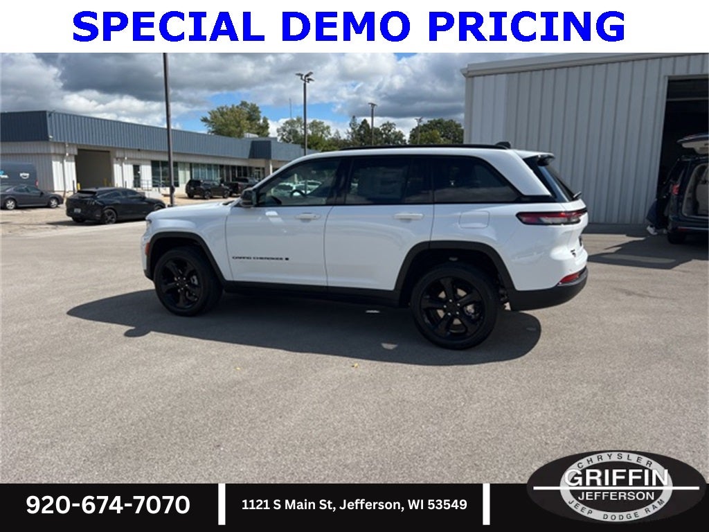 2025 Jeep Grand Cherokee Altitude X 4X4