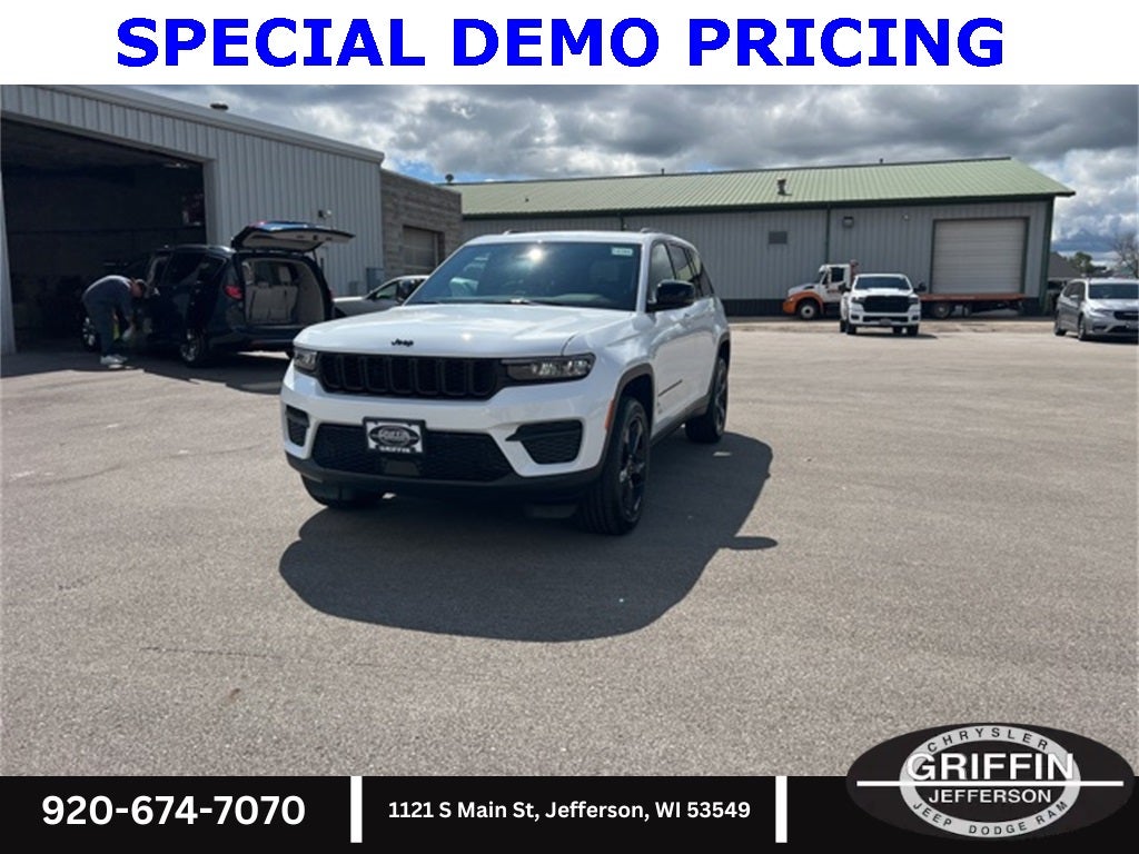 2025 Jeep Grand Cherokee Altitude X 4X4