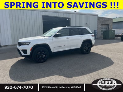 2023 Jeep Grand Cherokee Limited 4X4 V6 !!!