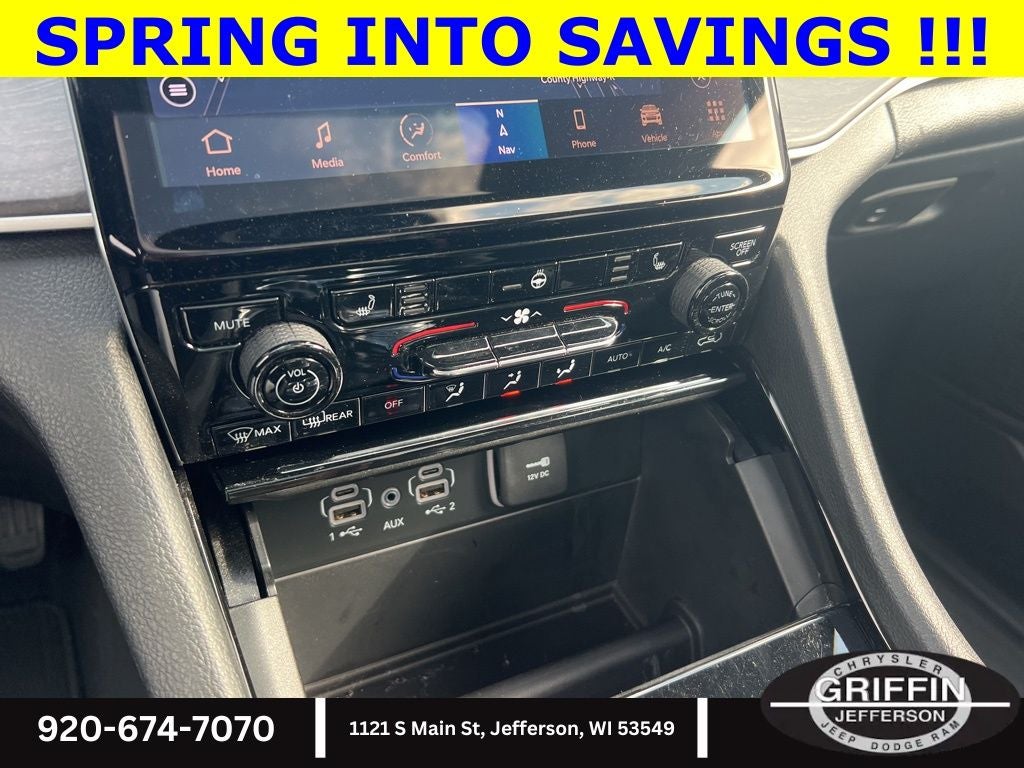 2023 Jeep Grand Cherokee Limited 4X4 V6 !!!