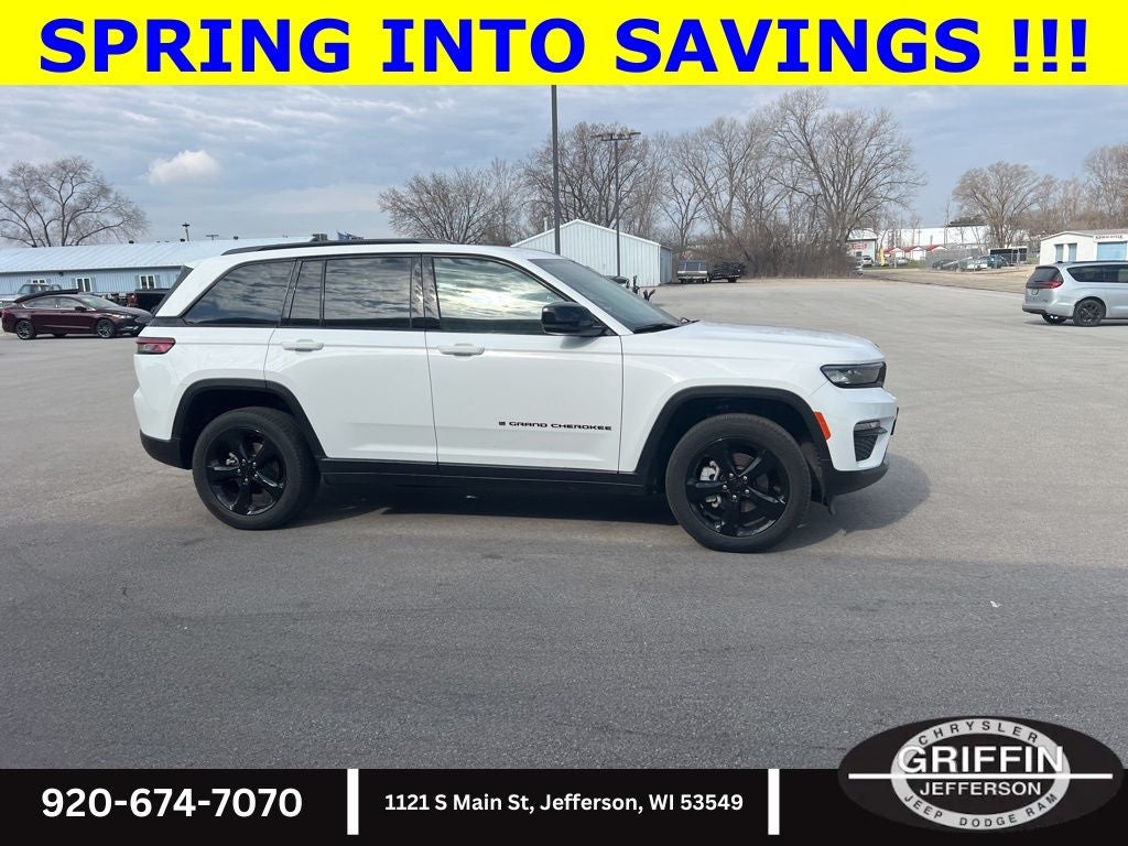 2023 Jeep Grand Cherokee Limited 4X4 V6 !!!