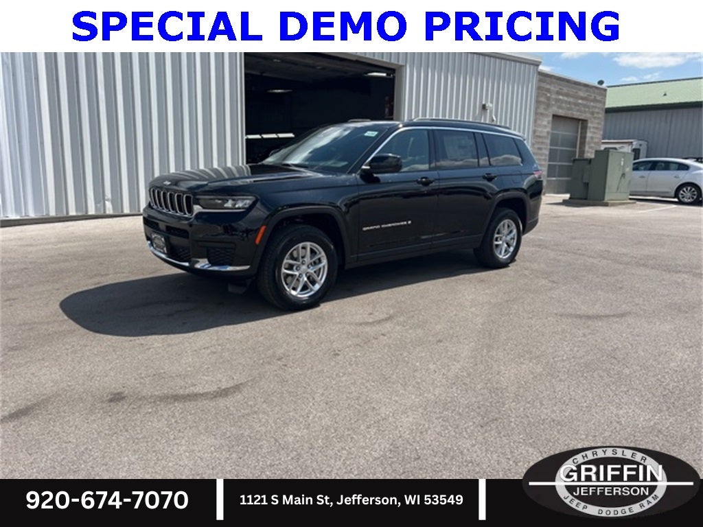 2025 Jeep Grand Cherokee L Laredo 4X4