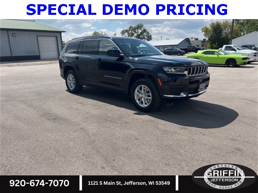 2025 Jeep Grand Cherokee L Laredo 4X4