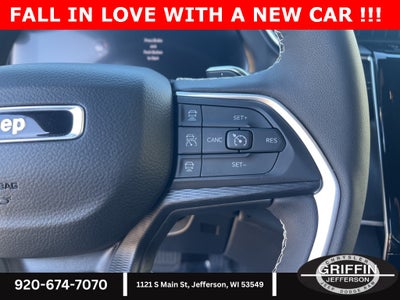 2025 Jeep Grand Cherokee L Altitude AWD