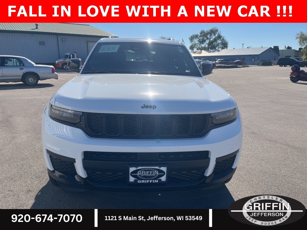 2025 Jeep Grand Cherokee L Altitude AWD