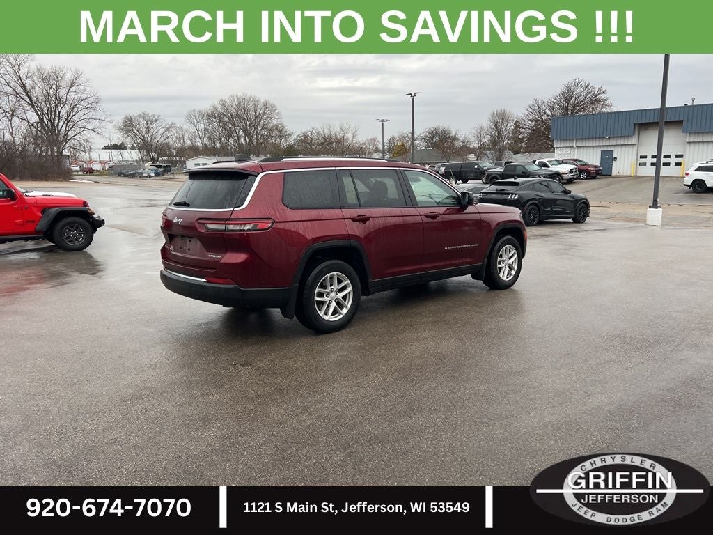 2023 Jeep Grand Cherokee L Laredo 4X4 V6 !!!