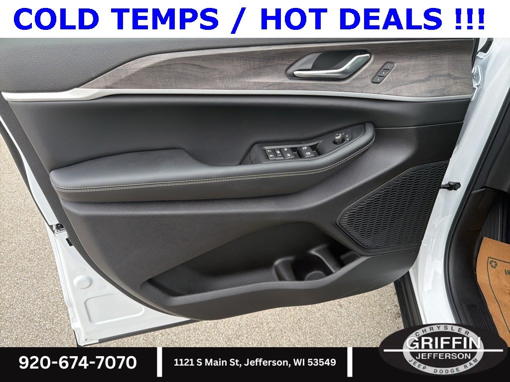 2025 Jeep Grand Cherokee L Limited TRAILER TOW !!!