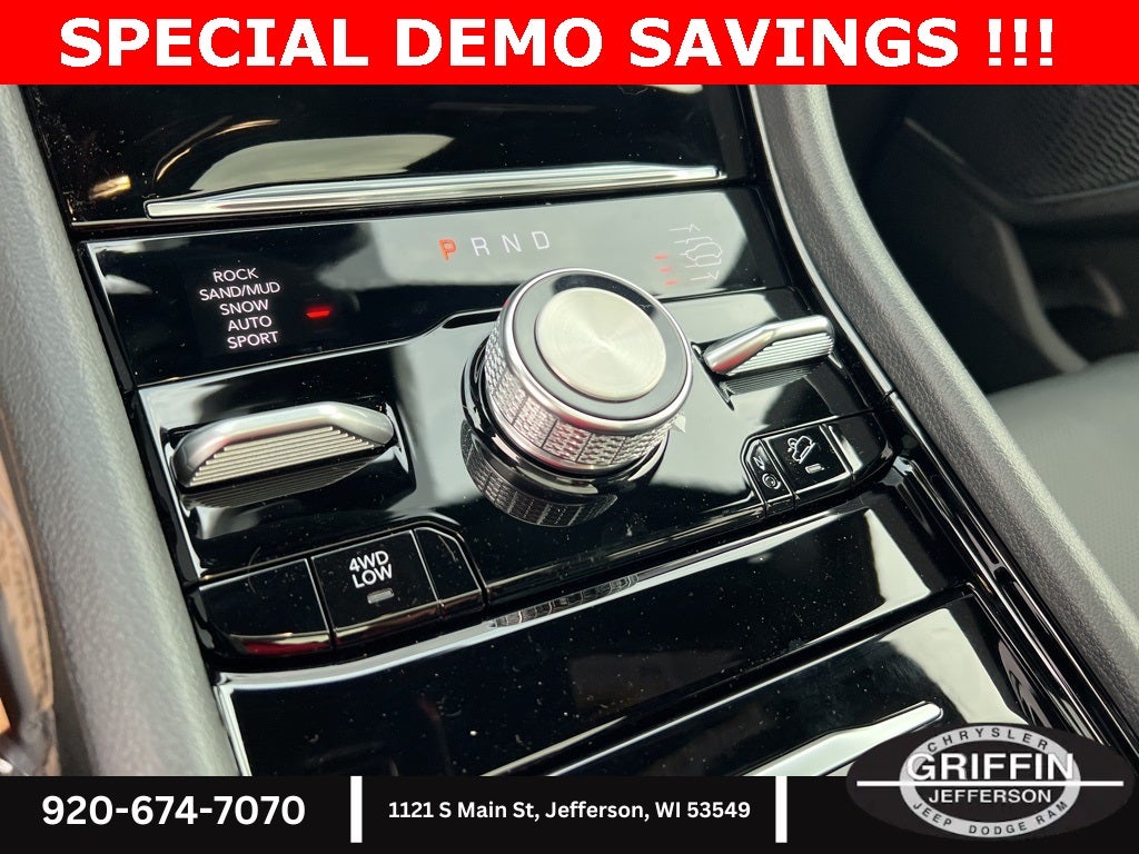 2025 Jeep Grand Cherokee L Summit OBSIDIAN PACKAGE !!!