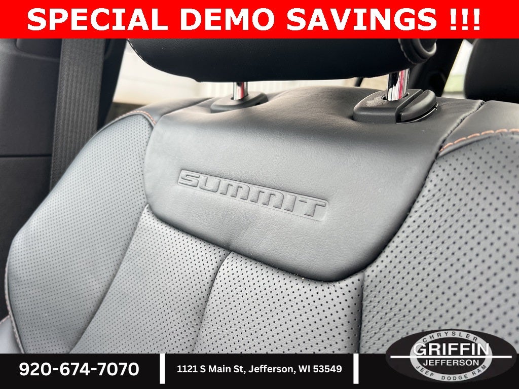 2025 Jeep Grand Cherokee L Summit OBSIDIAN PACKAGE !!!