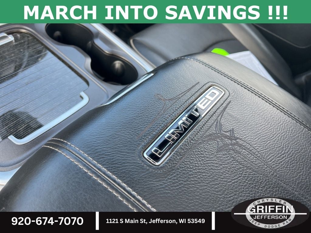 2016 RAM 1500 Laramie Longhorn 4X4 5.7L V8 !!!