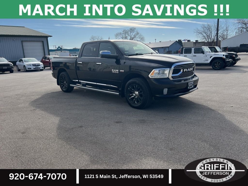 2016 RAM 1500 Laramie Longhorn 4X4 5.7L V8 !!!