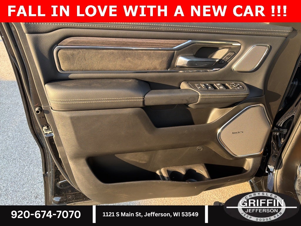 2026 RAM 1500 Laramie HEMI 4X4 !!!