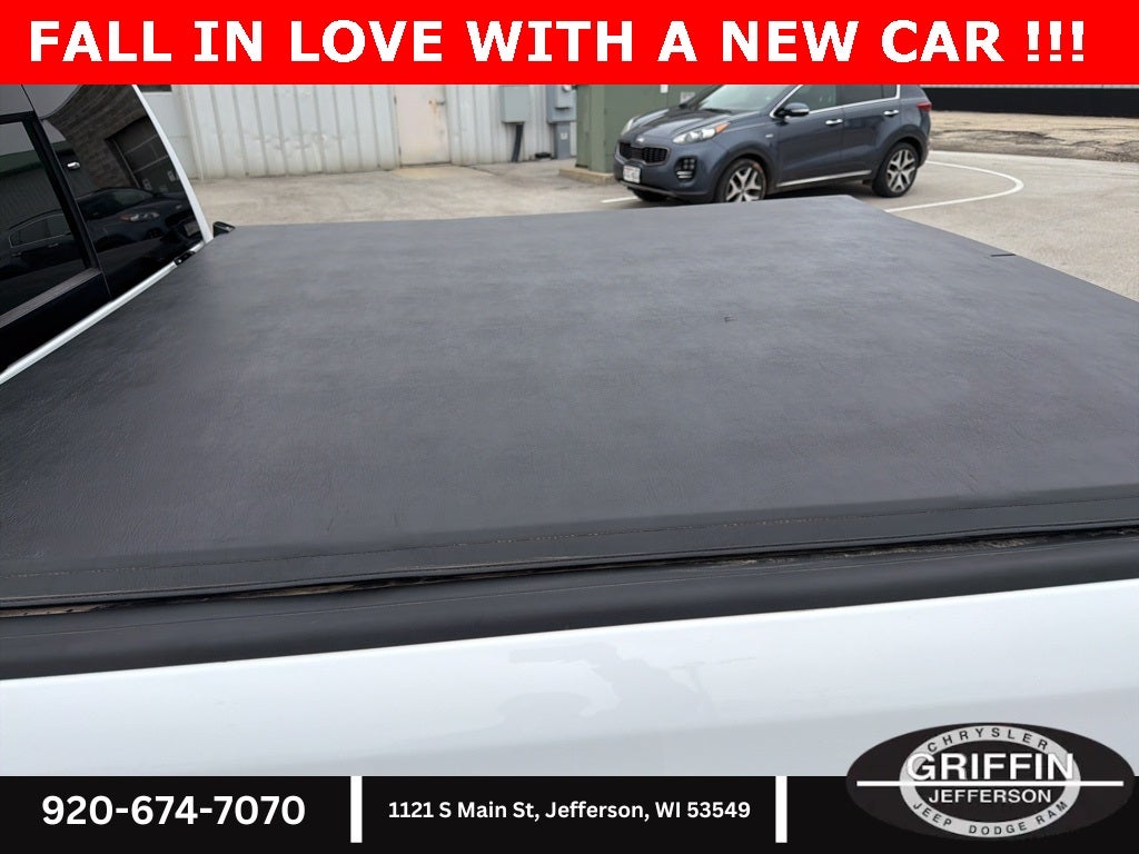 2022 RAM 1500 Laramie HEMI 5.7L V8 !!!