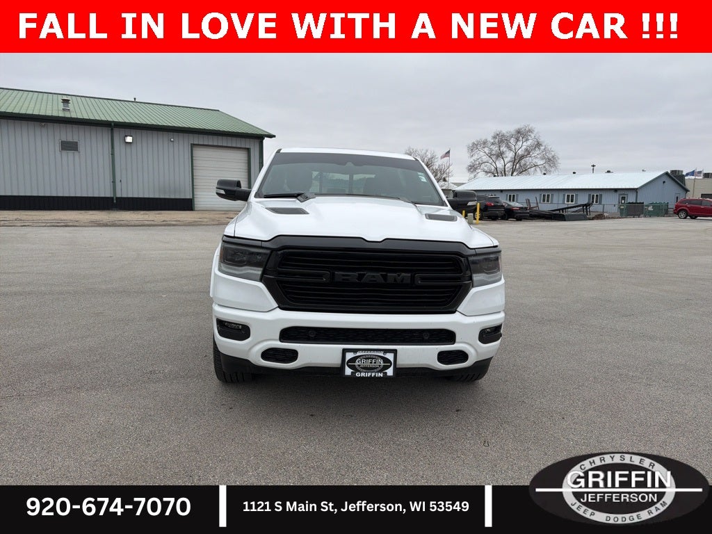 2022 RAM 1500 Laramie HEMI 5.7L V8 !!!