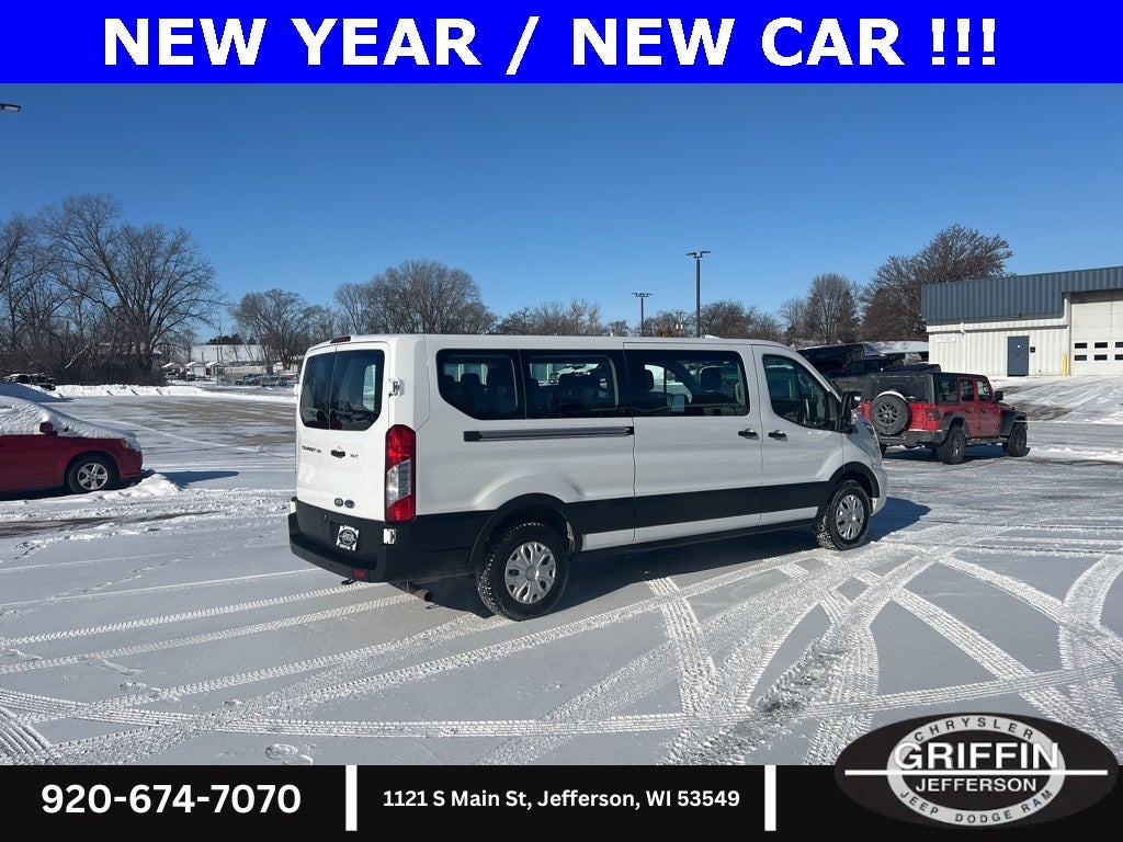 2023 Ford Transit-350 XLT 12 PASSENGER !!!