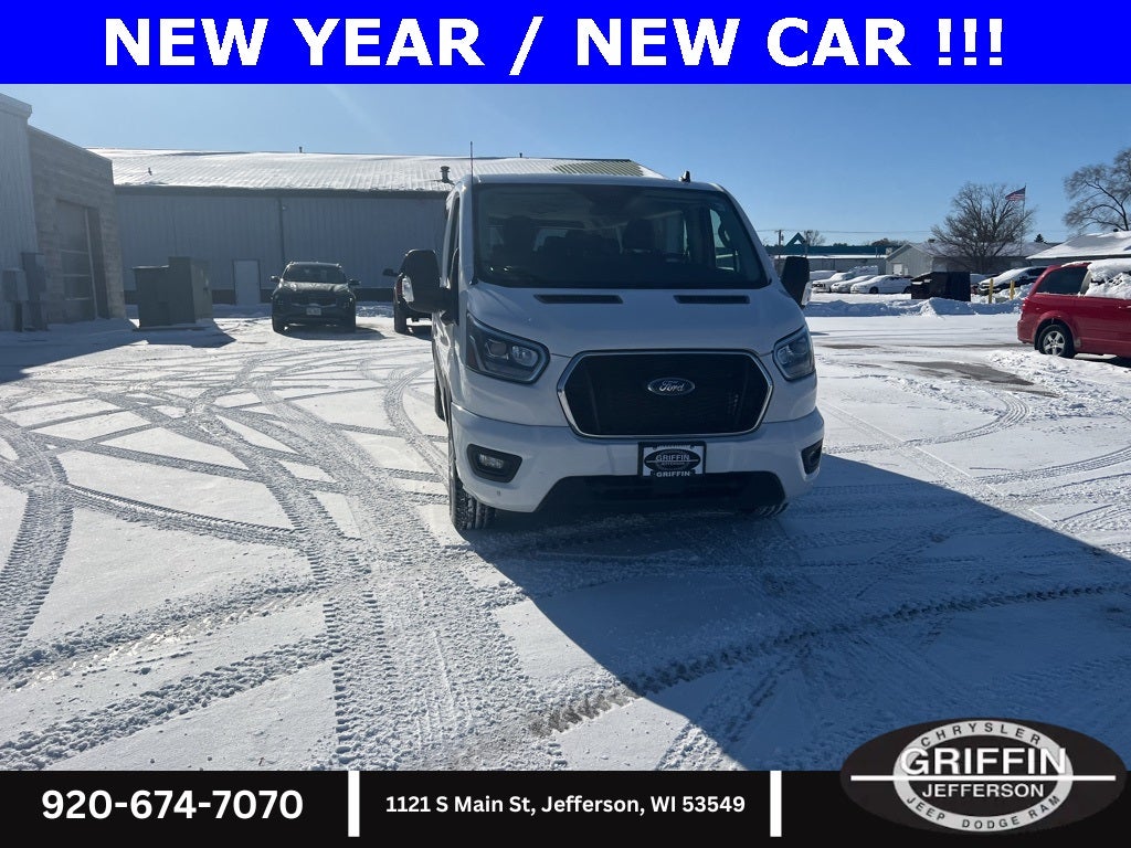 2023 Ford Transit-350 XLT 12 PASSENGER !!!