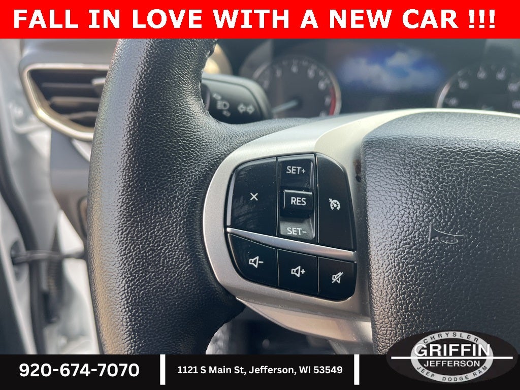 2023 Ford Explorer XLT 4WD!!!