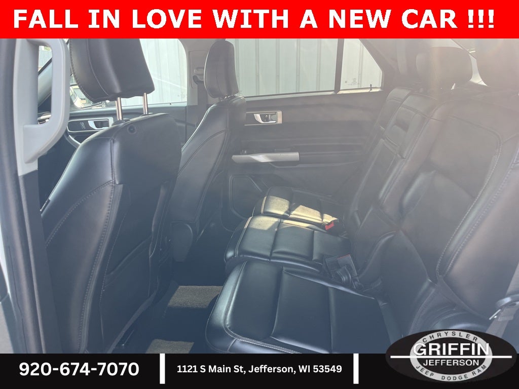 2023 Ford Explorer XLT 4WD!!!