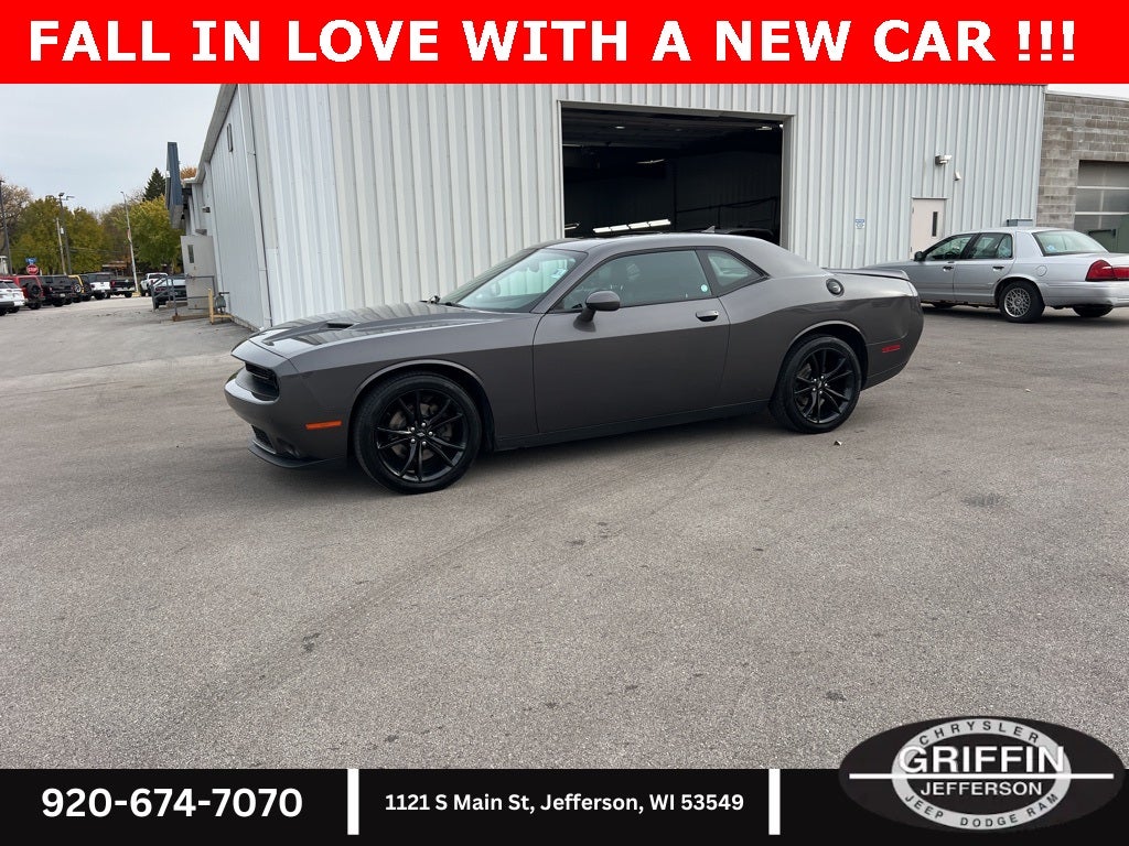 2018 Dodge Challenger SXT PLUS BLACKTOP