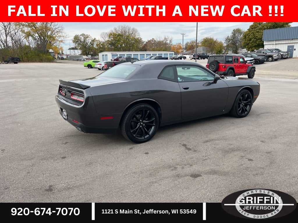 2018 Dodge Challenger SXT PLUS BLACKTOP