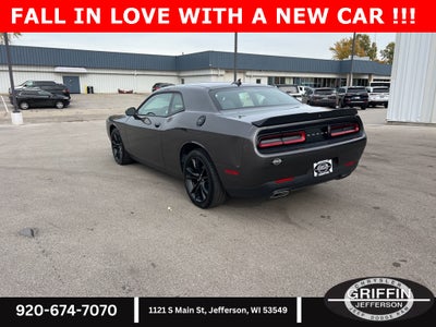 2018 Dodge Challenger SXT PLUS BLACKTOP