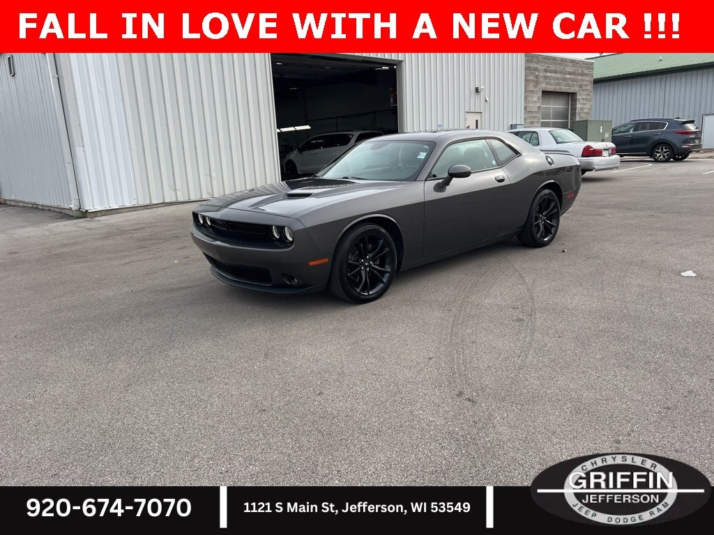 2018 Dodge Challenger SXT PLUS BLACKTOP