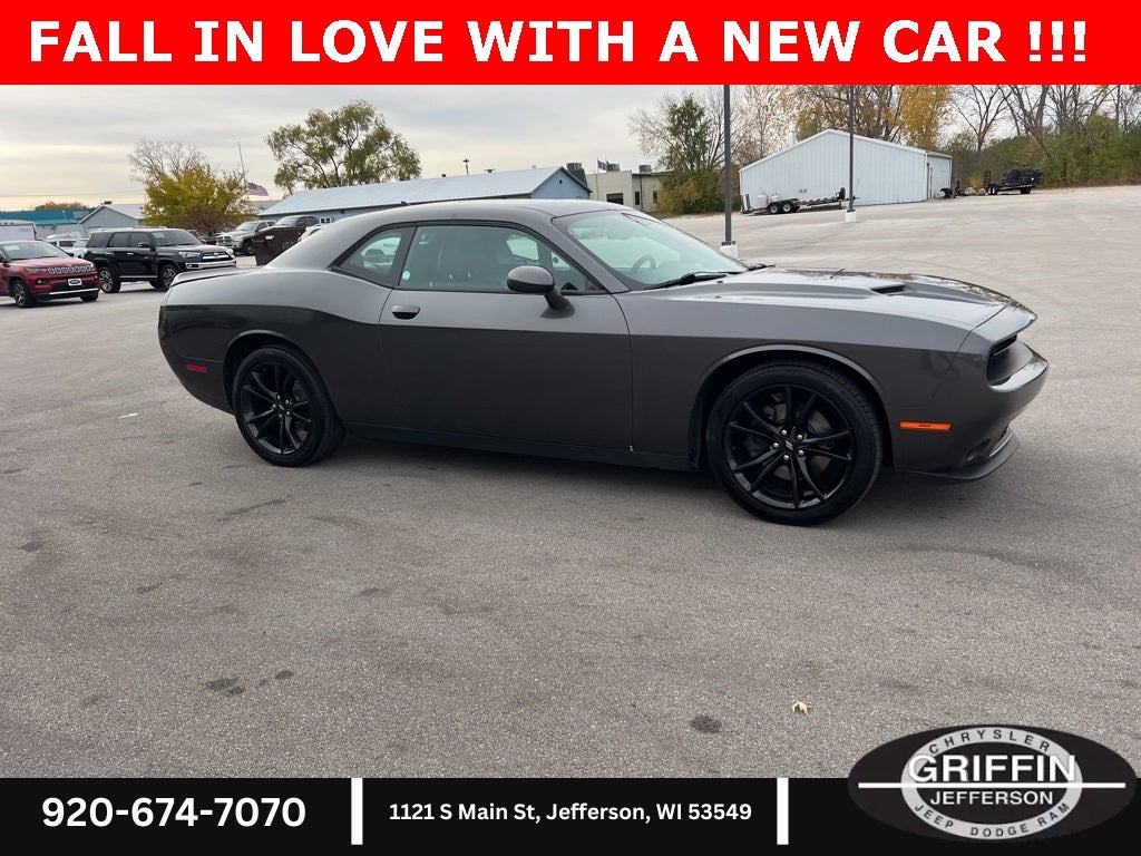 2018 Dodge Challenger SXT PLUS BLACKTOP