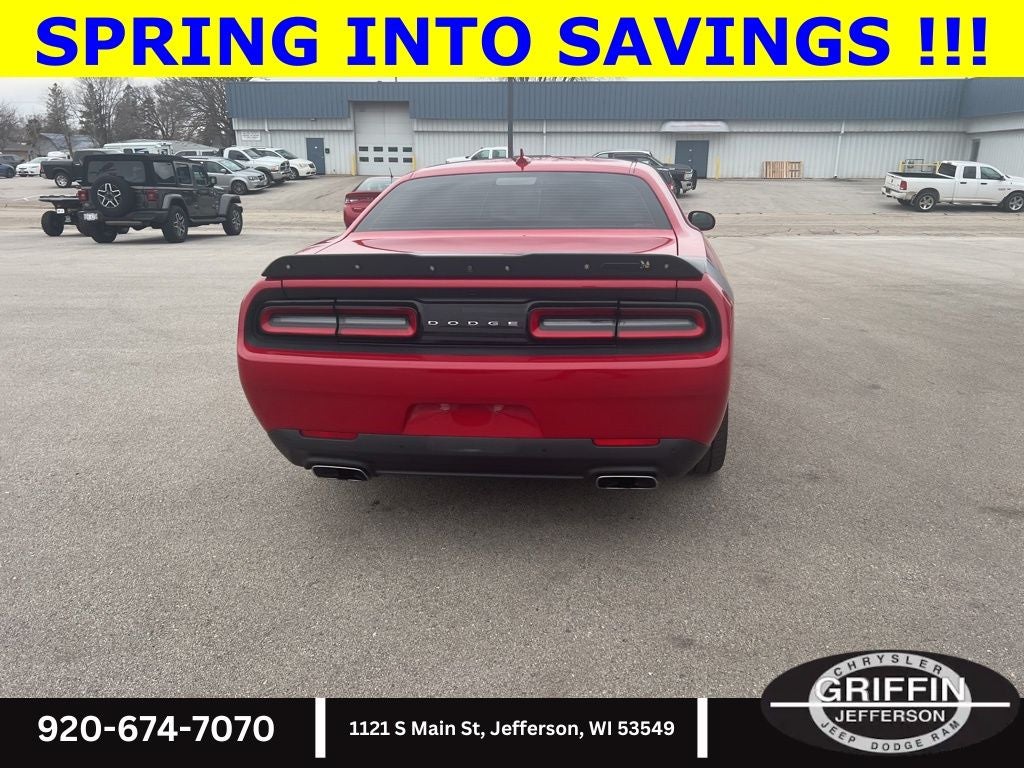 2016 Dodge Challenger R/T Scat Pack 6.4L V8 !!!