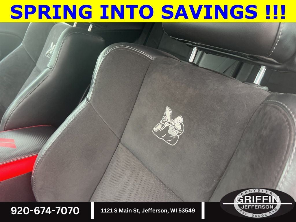 2016 Dodge Challenger R/T Scat Pack 6.4L V8 !!!