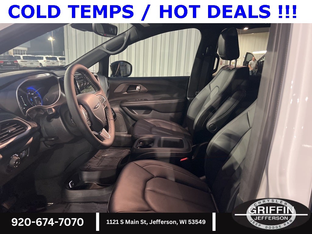 2026 Chrysler Pacifica Select SUNROOF !!!