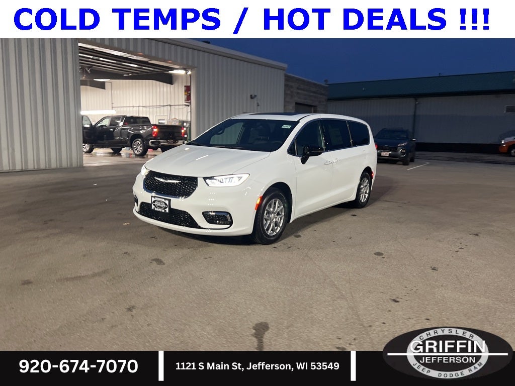 2026 Chrysler Pacifica Select SUNROOF !!!