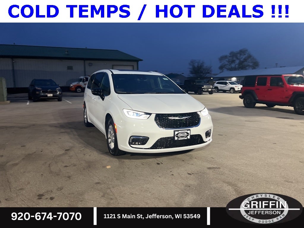 2026 Chrysler Pacifica Select SUNROOF !!!