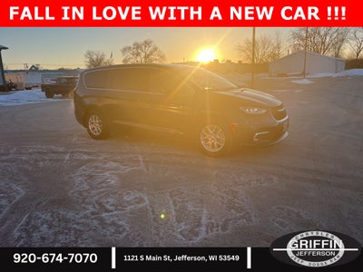 2023 Chrysler Pacifica Touring L