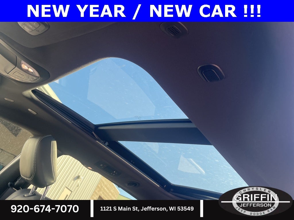 2025 Chrysler Pacifica Select 3.6L V6 !!!