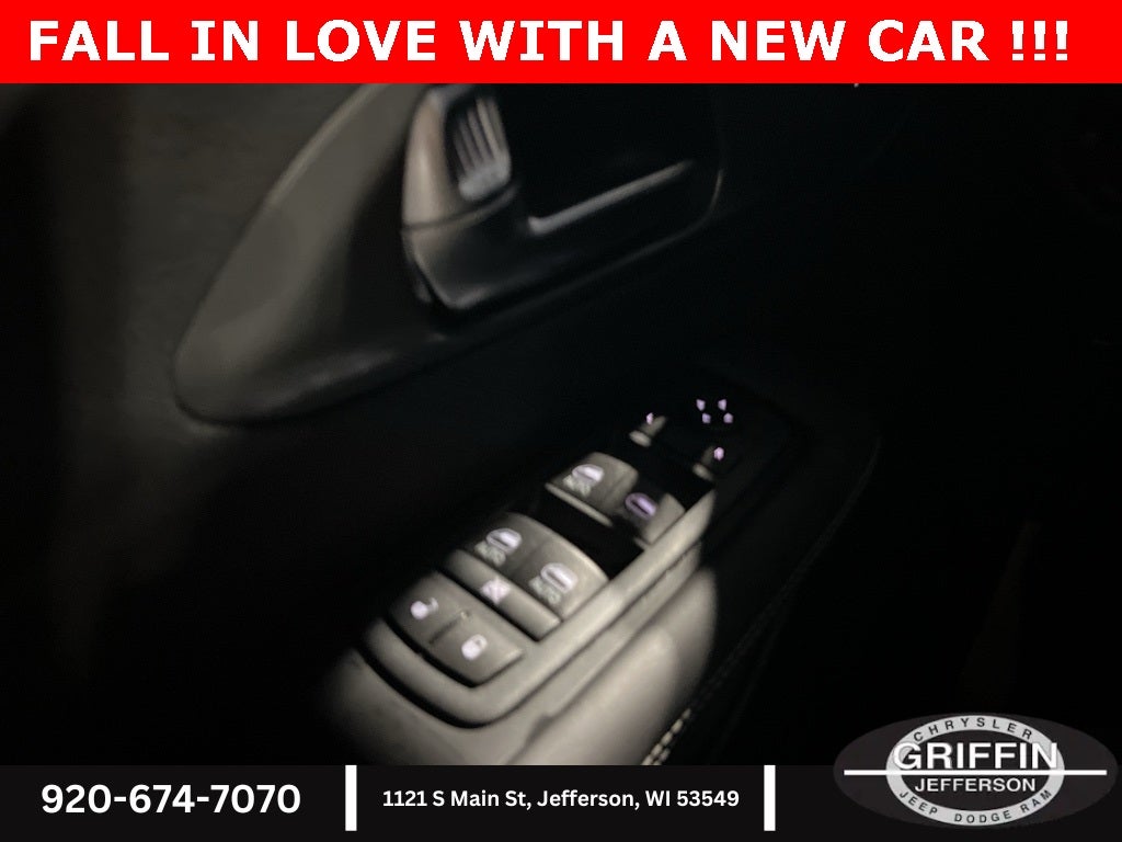 2026 Chrysler Pacifica Select SUNROOF !!!