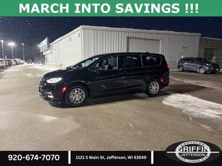 2026 Chrysler Pacifica Select SUNROOF !!!