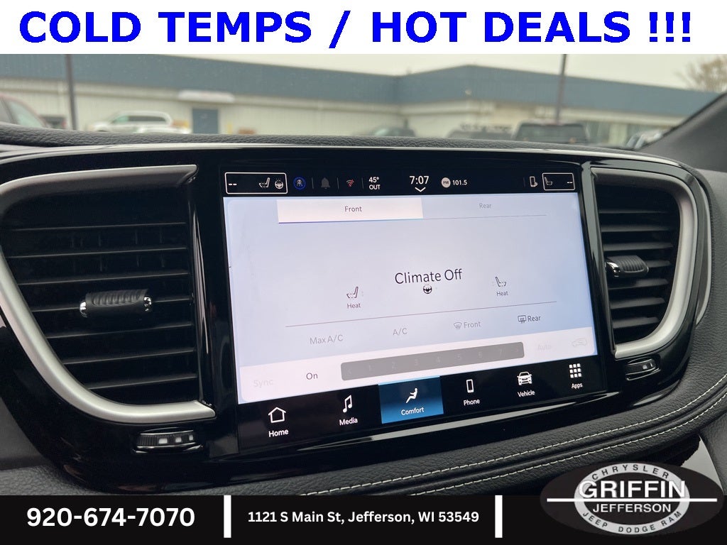 2026 Chrysler Pacifica Select