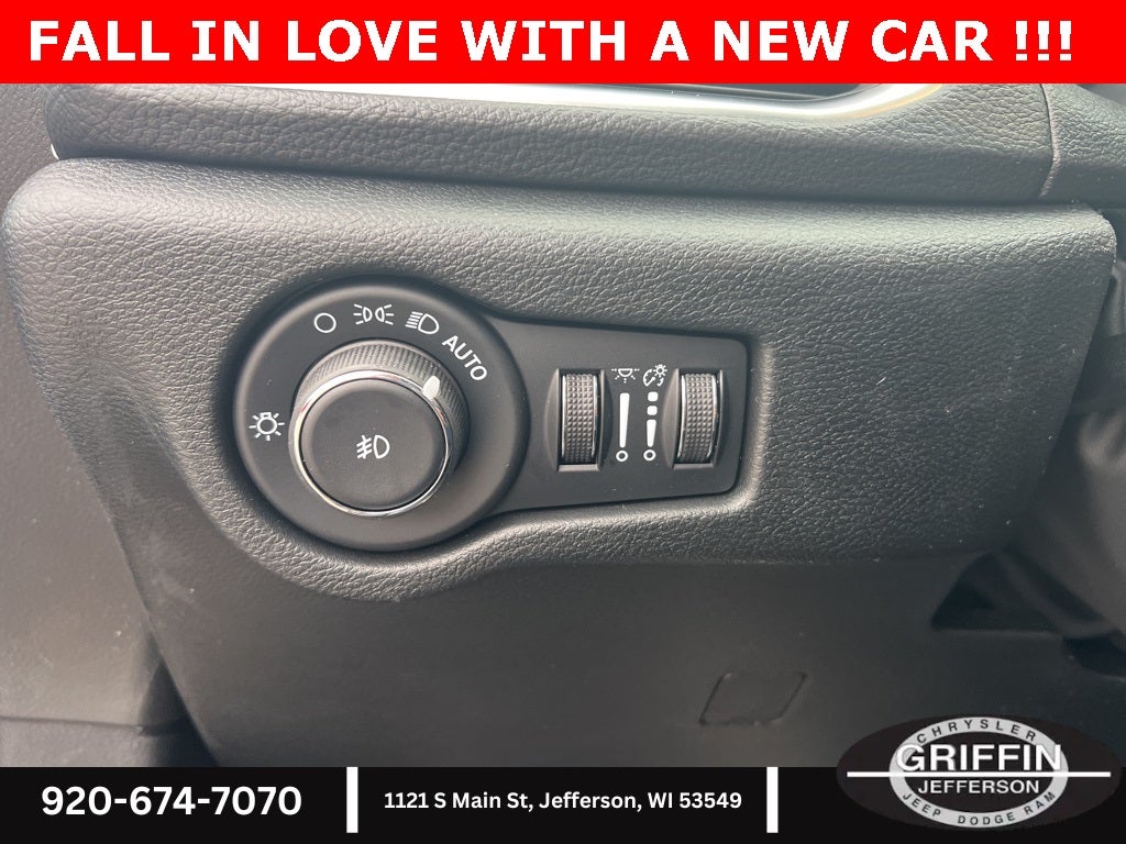 2026 Chrysler Pacifica Limited Trailer Tow !!!