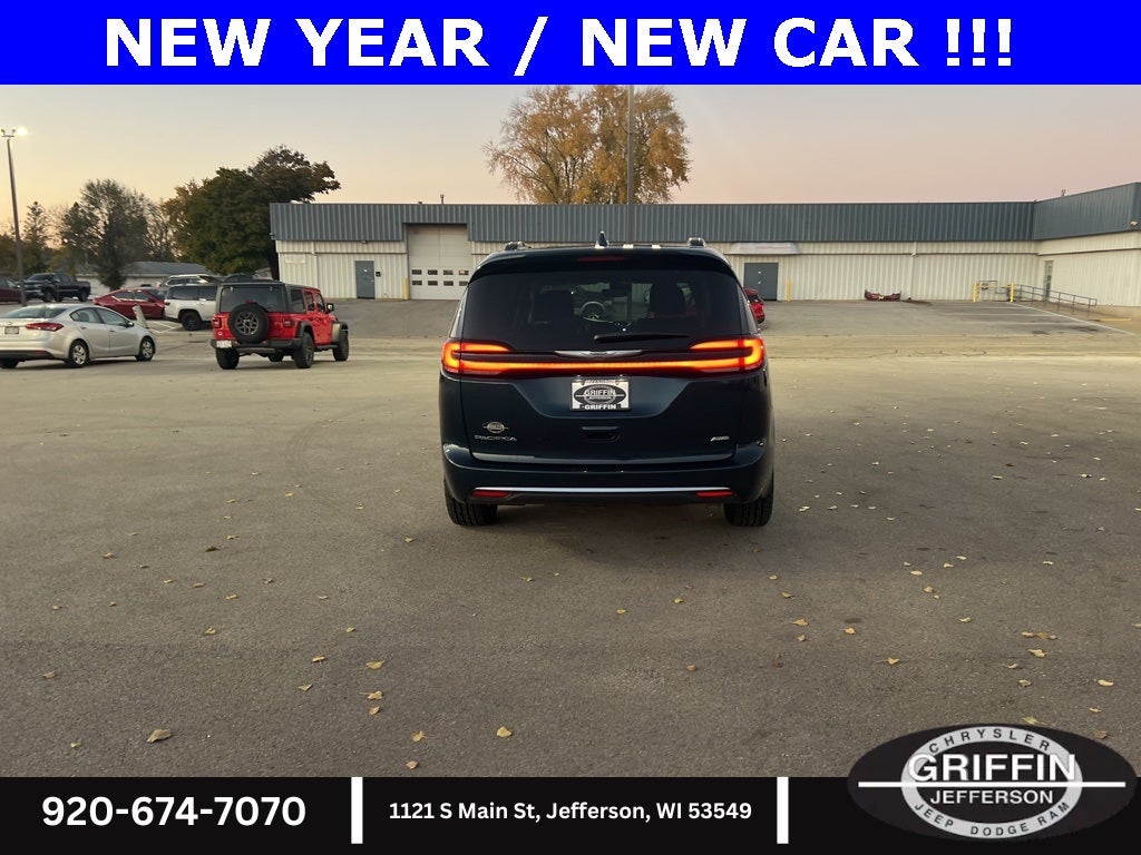 2022 Chrysler Pacifica Touring L AWD !!!